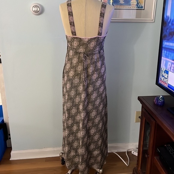 Intimates By Flora Large Semi Sheer Long Maxi Gown Tie Back - Picture 4 of 10